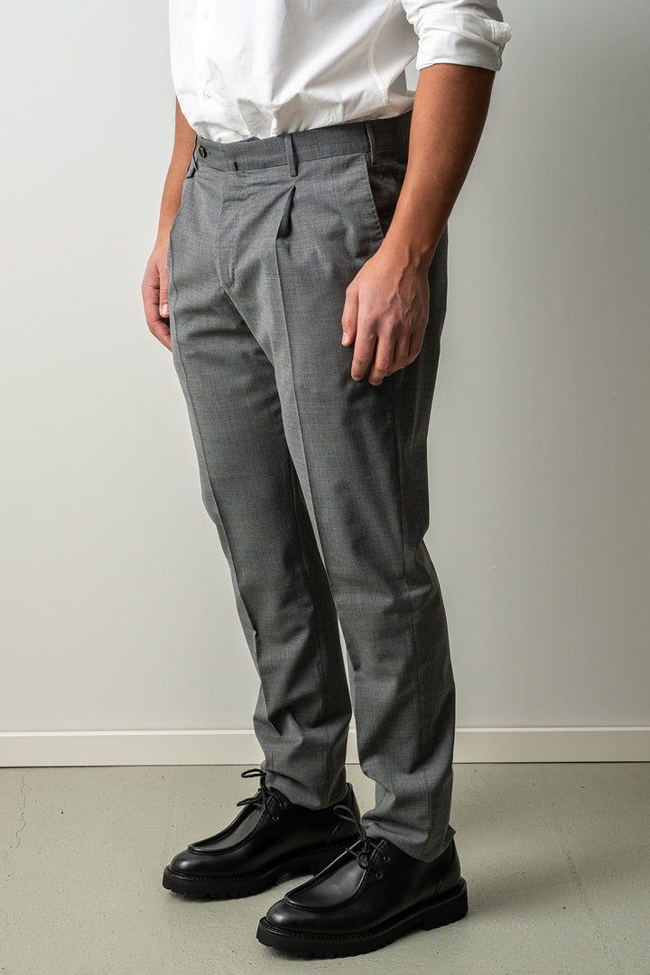 Gentleman One Pleat Wool Trouser MID GREY