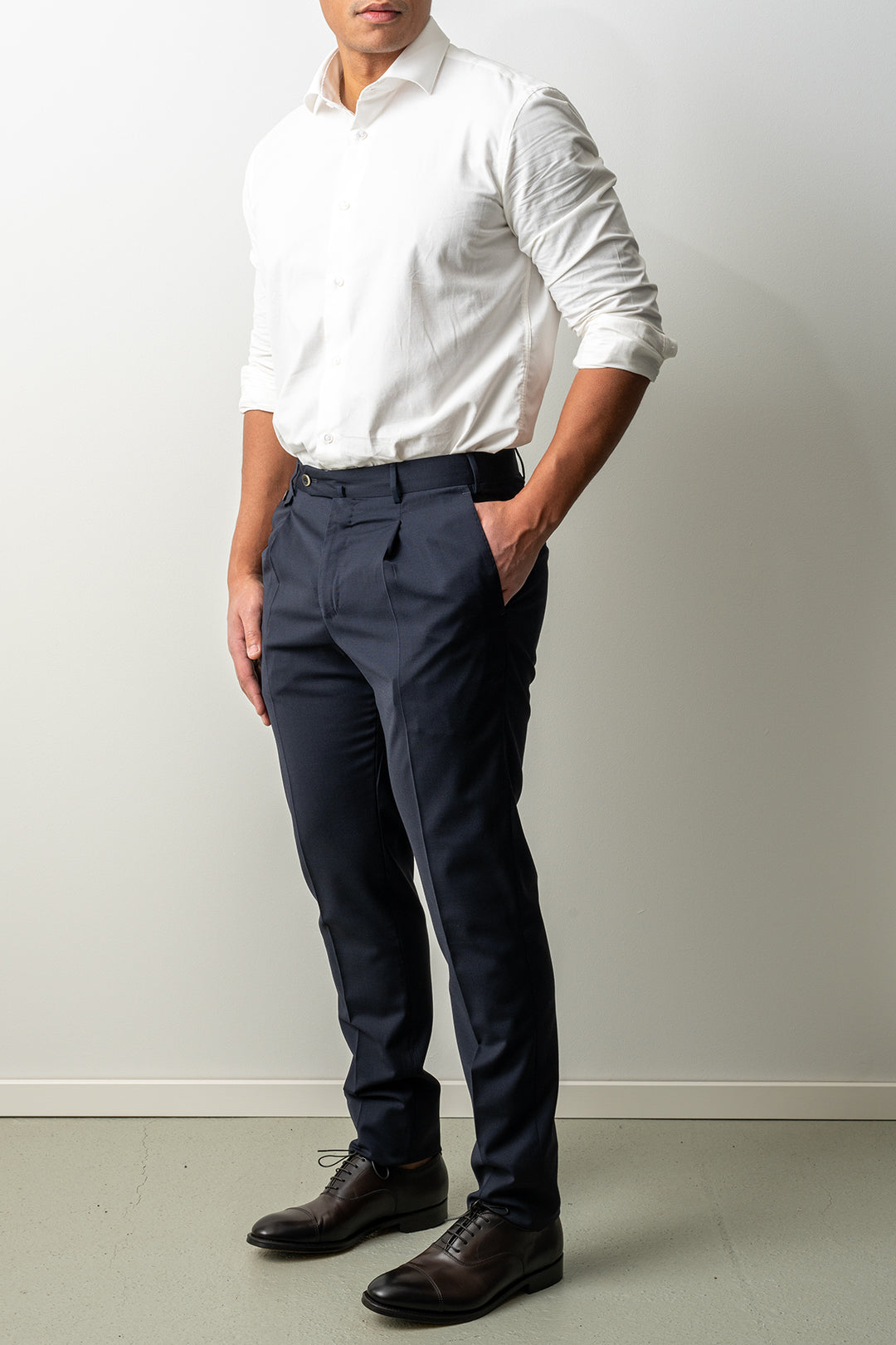 Gentleman One Pleat Wool Trouser Navy