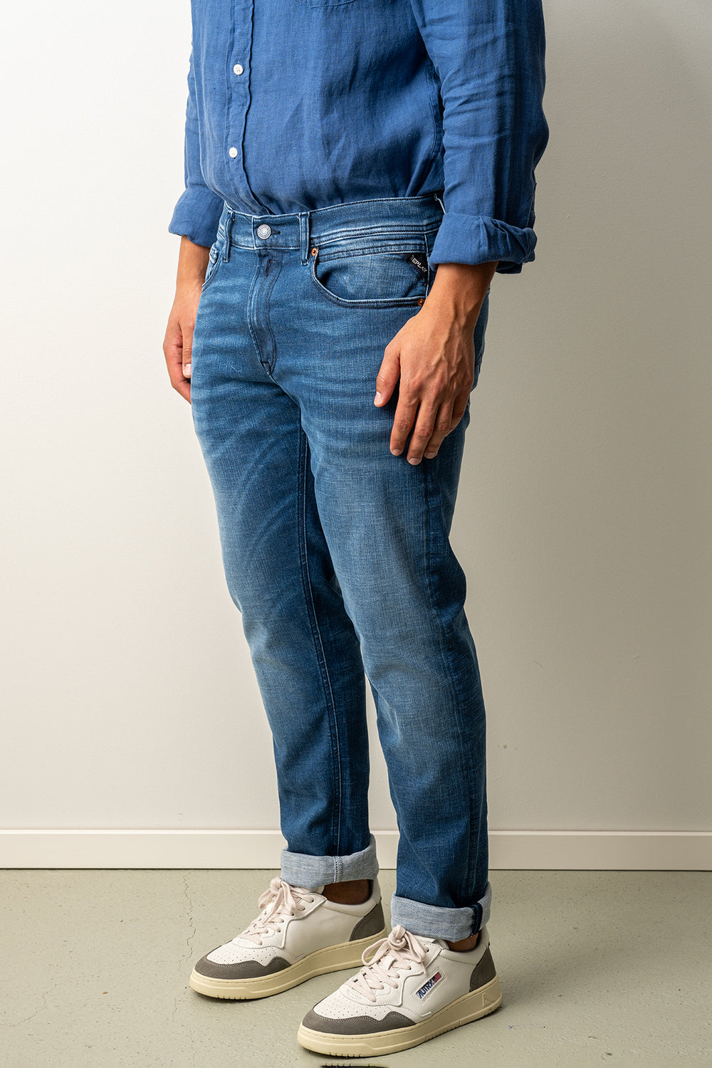 Grover Medium Blue Wash MEDIUM BLUE
