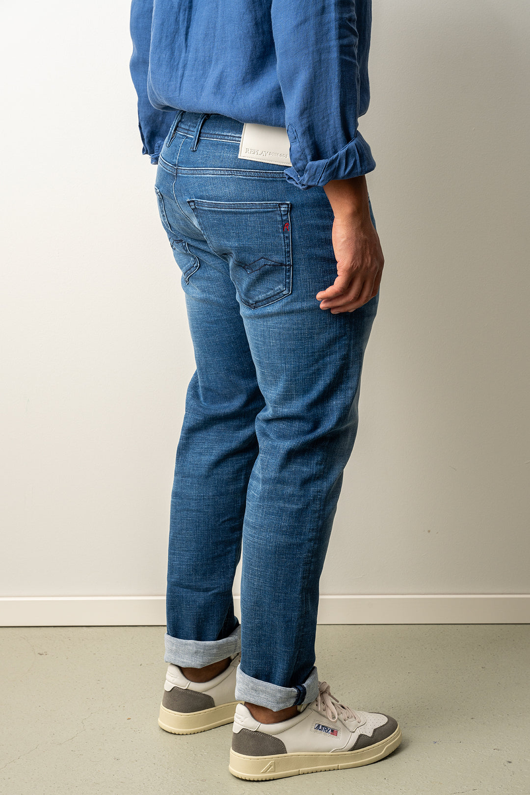 Grover Medium Blue Wash MEDIUM BLUE