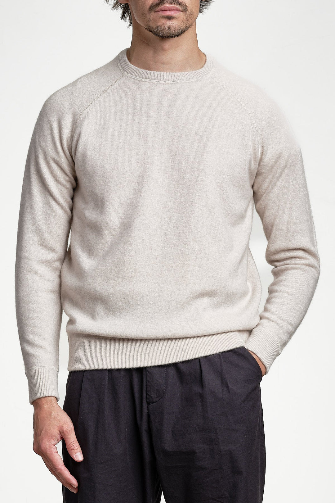 Luxury Cashmere Polo Neck Sweater Bone White – JUPITER, framifrån