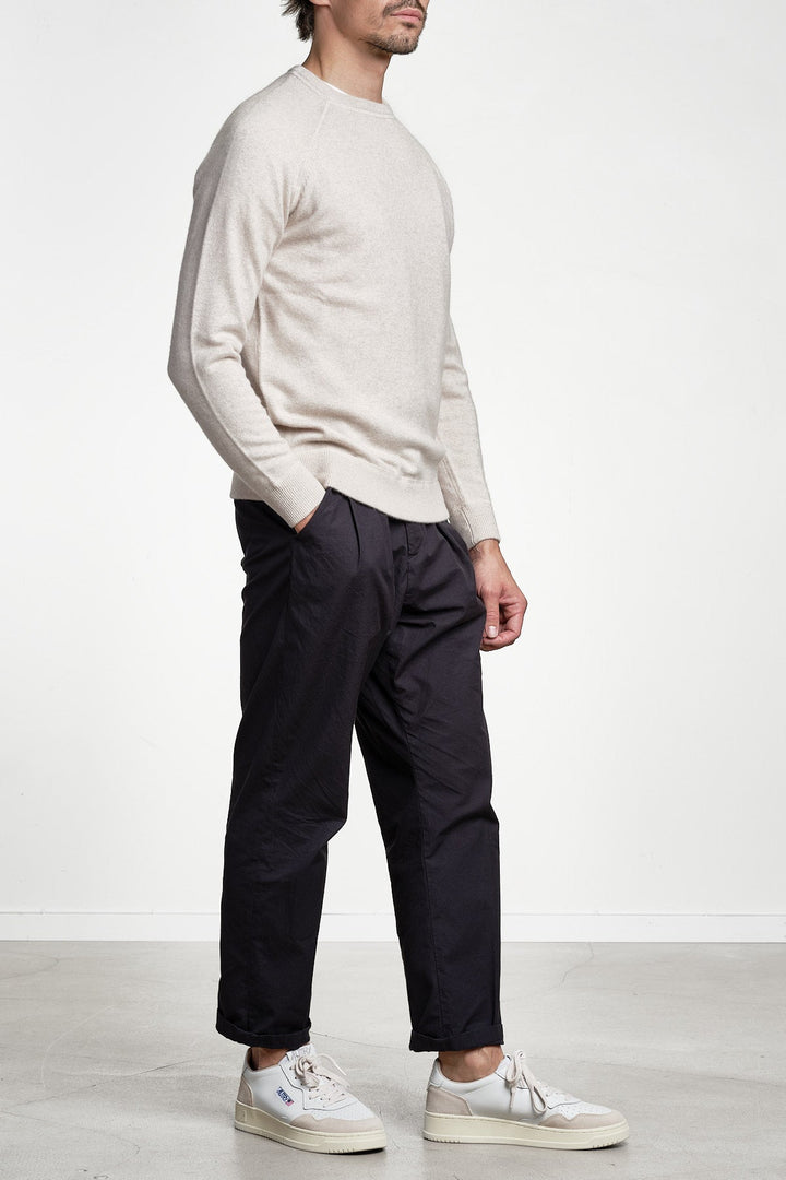 Luxury Cashmere Polo Neck Sweater Bone White – JUPITER, detalj