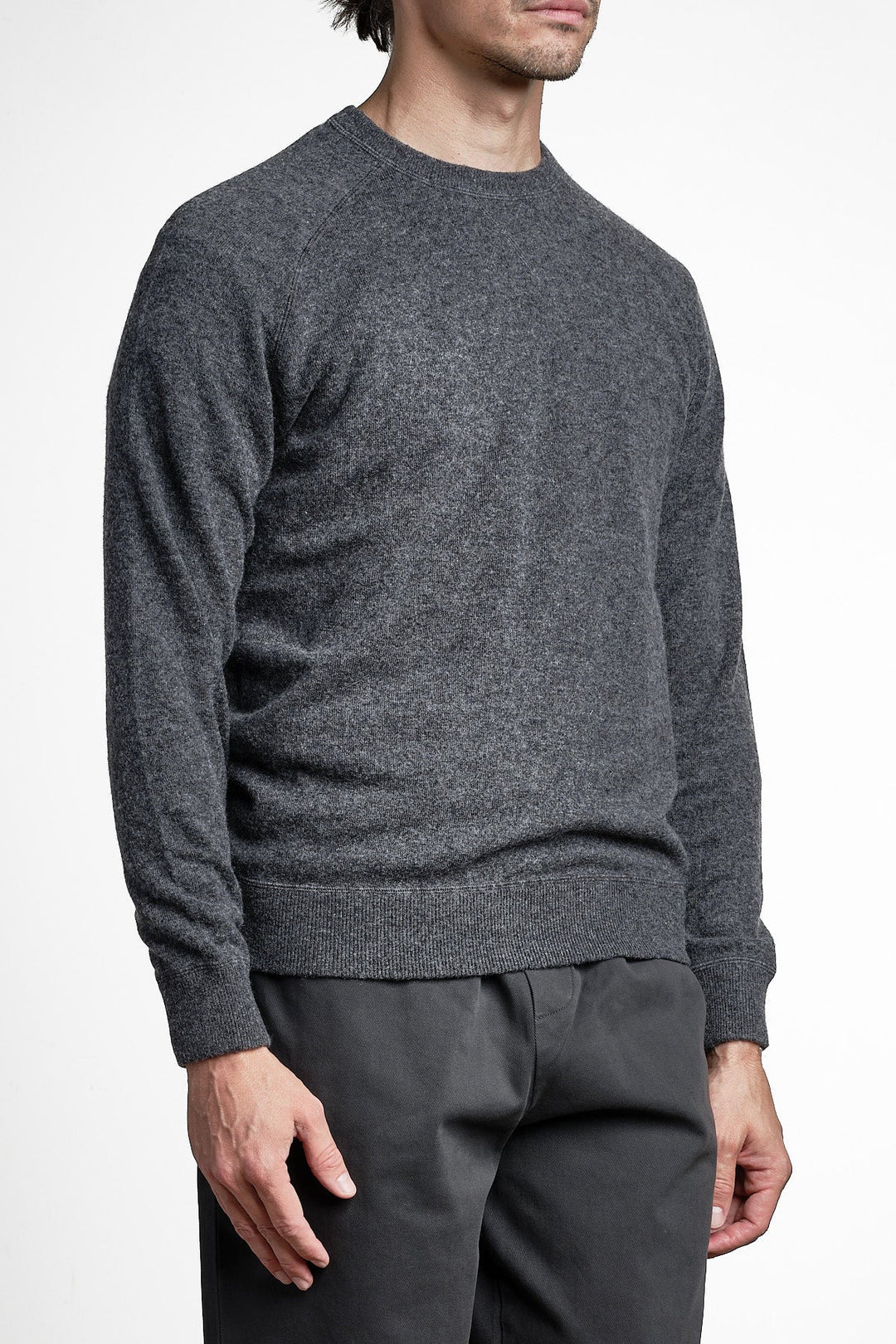 Wool Cashmere Raglan Sweater Mid Grey – Jupiter, bakifrån