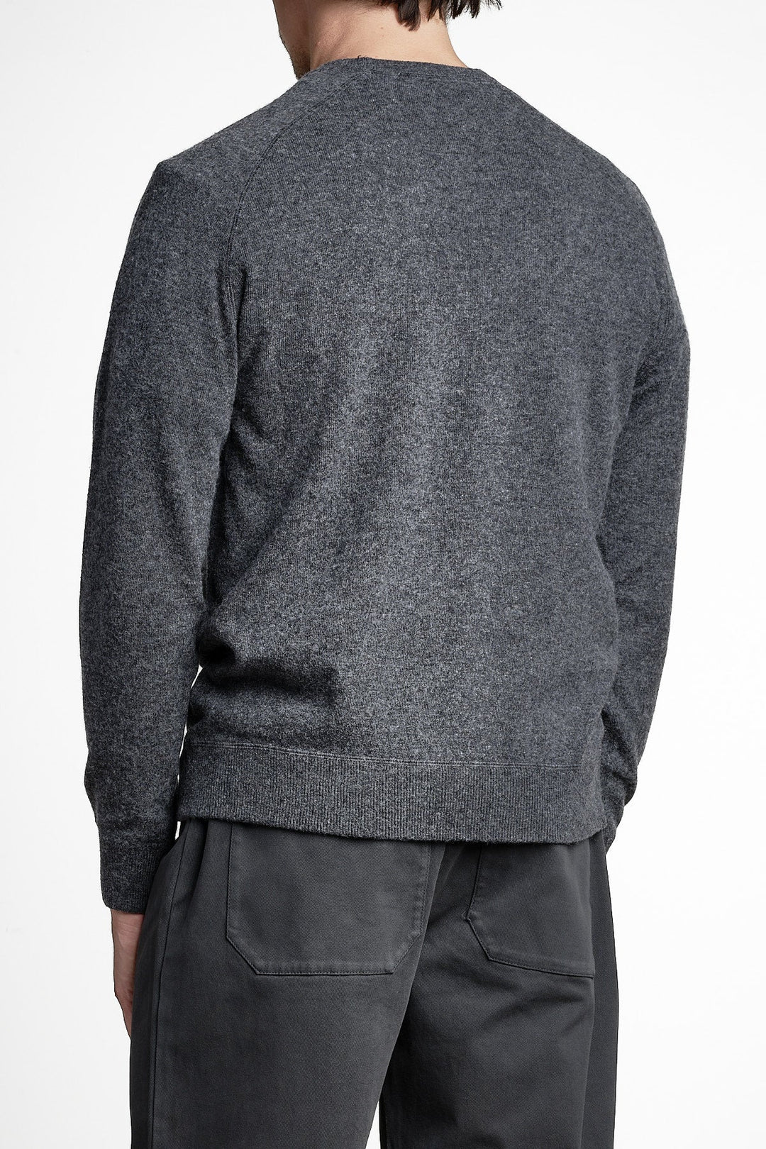 Wool Cashmere Raglan Sweater Mid Grey – Jupiter, från sidan