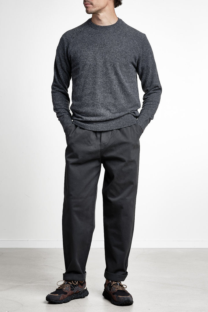 Wool Cashmere Raglan Sweater Mid Grey – Jupiter, detaljbild
