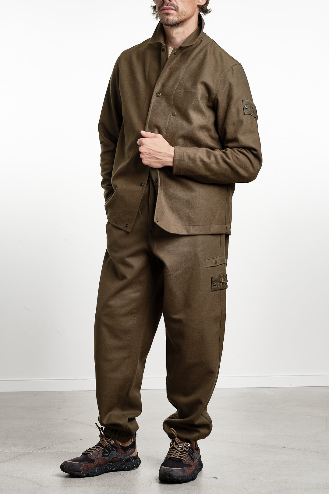 Ghost Piece Flannel Loose Trousers Green – Stone Island, helbild framifrån