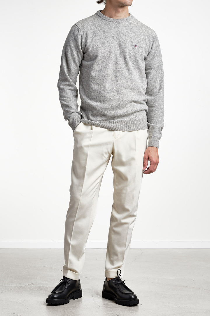 Superfine Lambswool Crewneck Grey melange – Gant, detaljbild