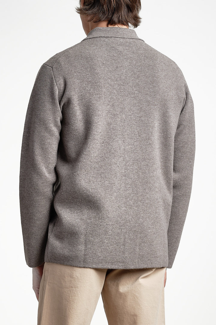 Wool Cashmere Knit Overshirt Beige – Filippo de Laurentiis, sidan detalj
