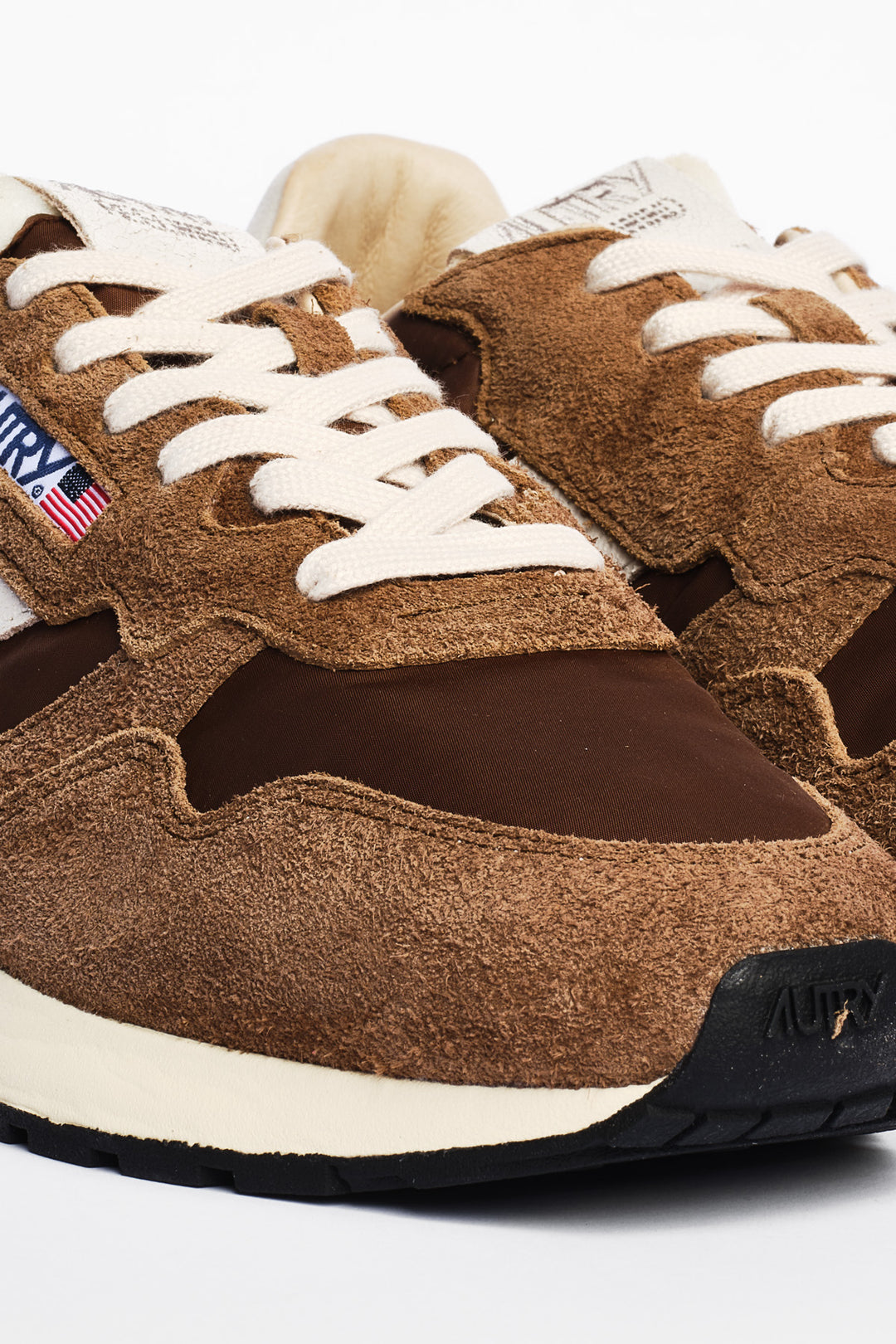 Reelwind Nylon/Suede Sneaker White/Tundra