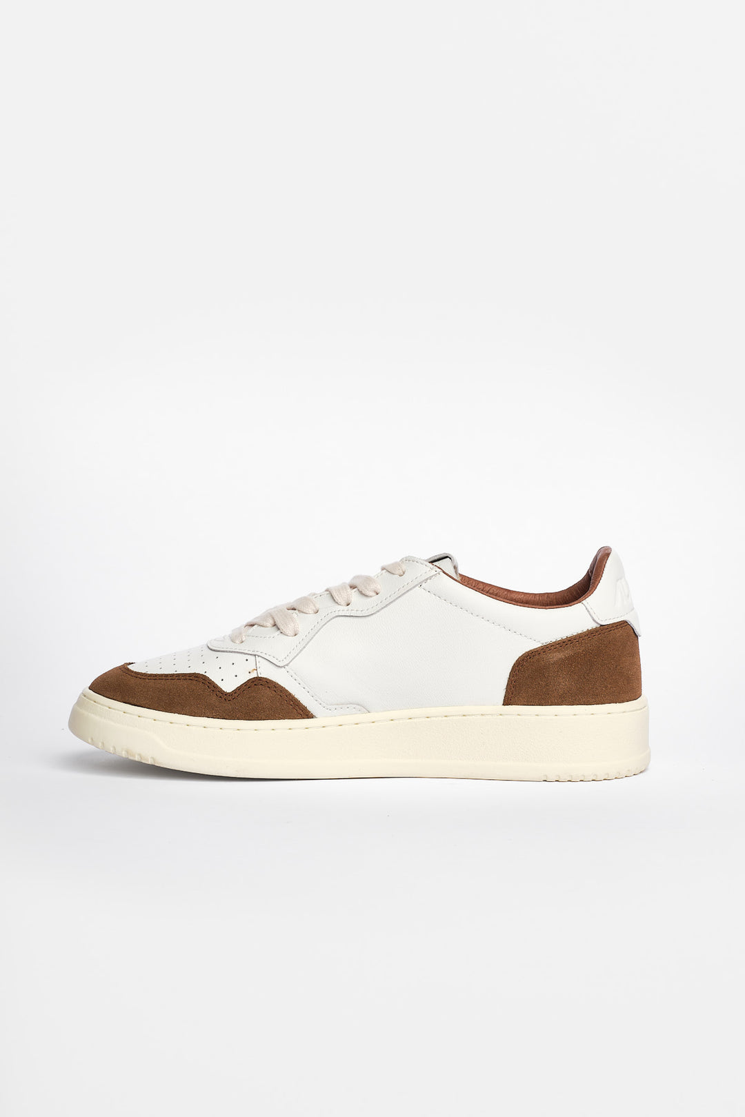 Medalist Low Man Softleather/Suede White/Tundra