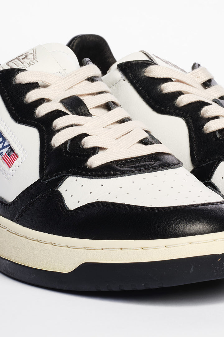 Medalist Bicolour Leather Black