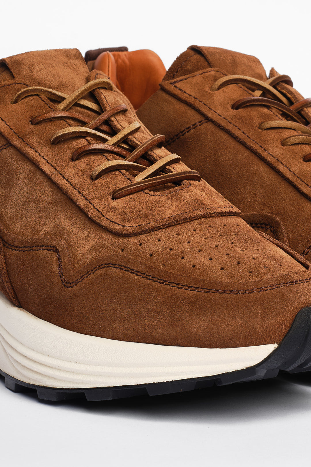 Vinci Suede Runner Sigaro