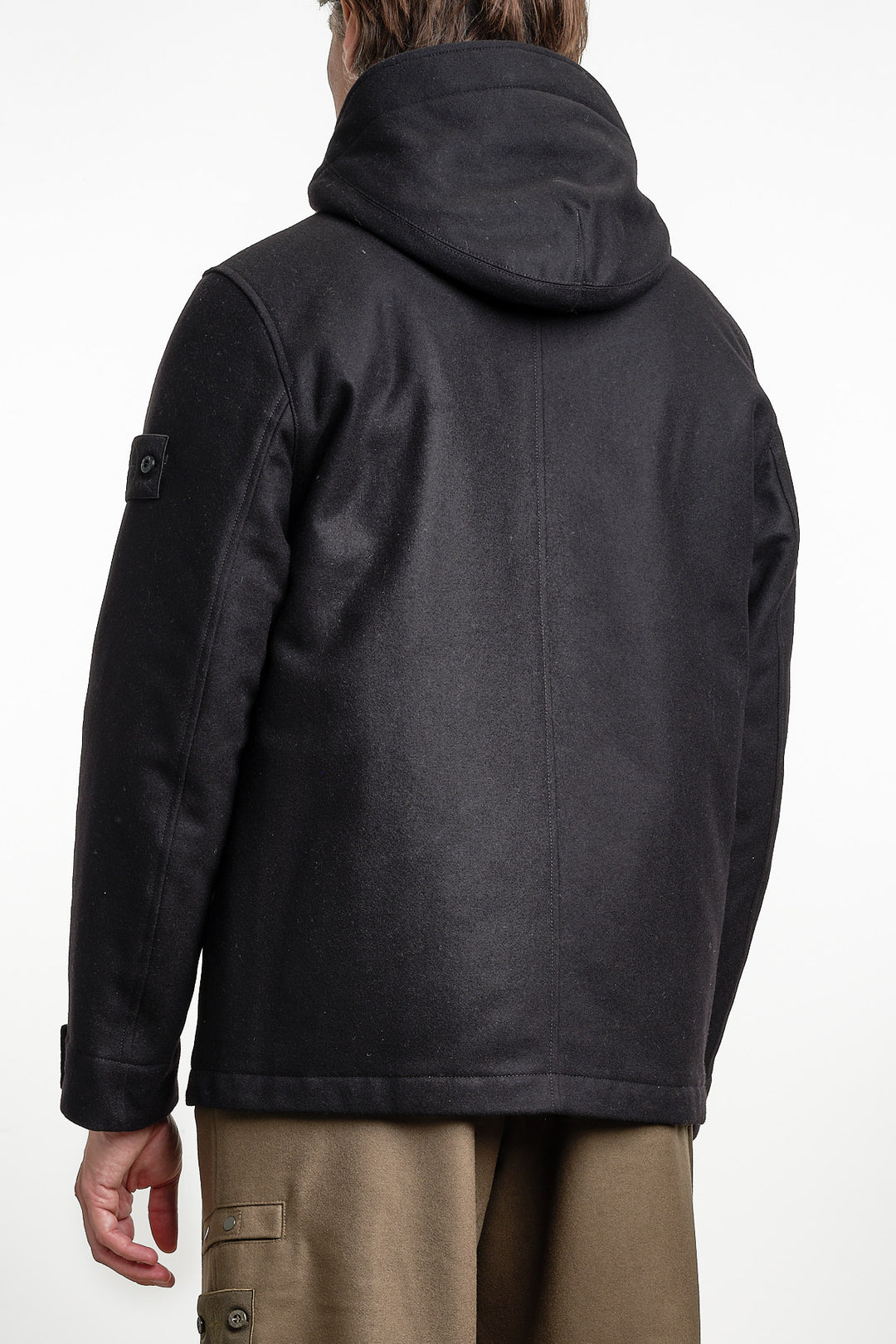 Ghost Piece Flannel Short Parka Black – Stone Island, närbild bakifrån