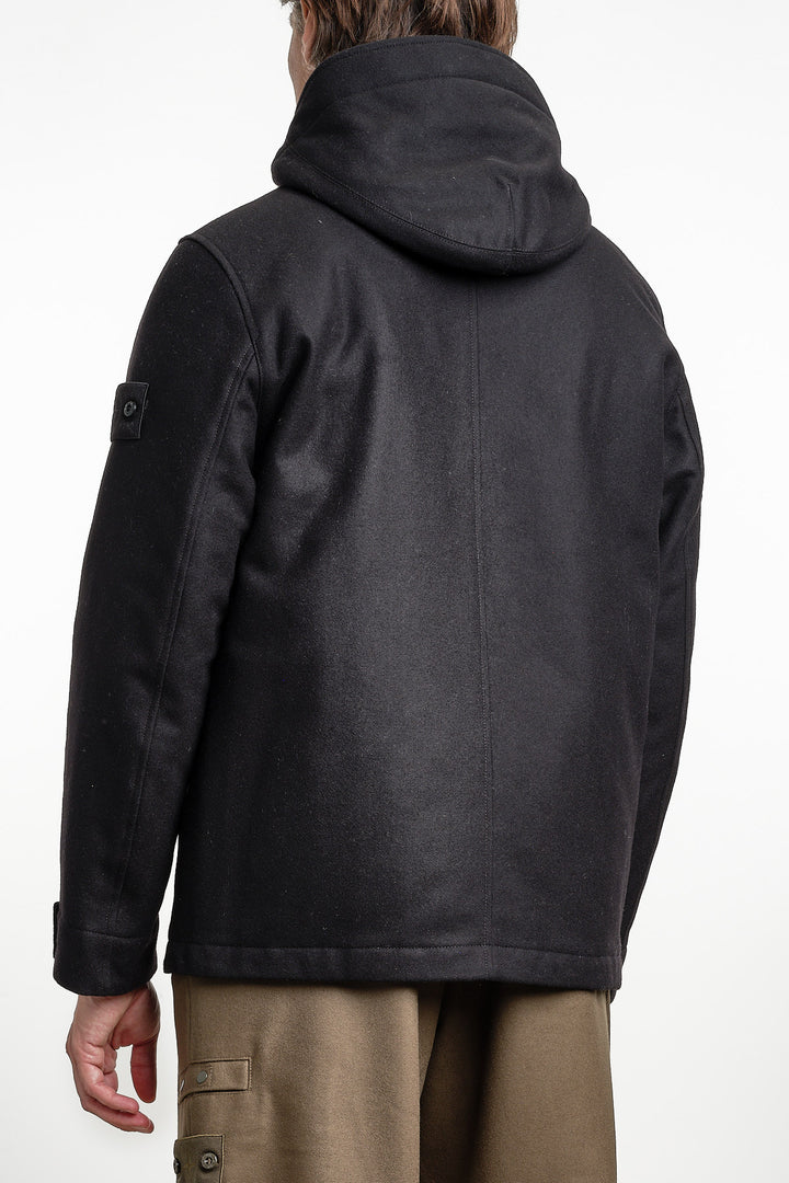 Ghost Piece Flannel Short Parka Black – Stone Island, närbild bakifrån