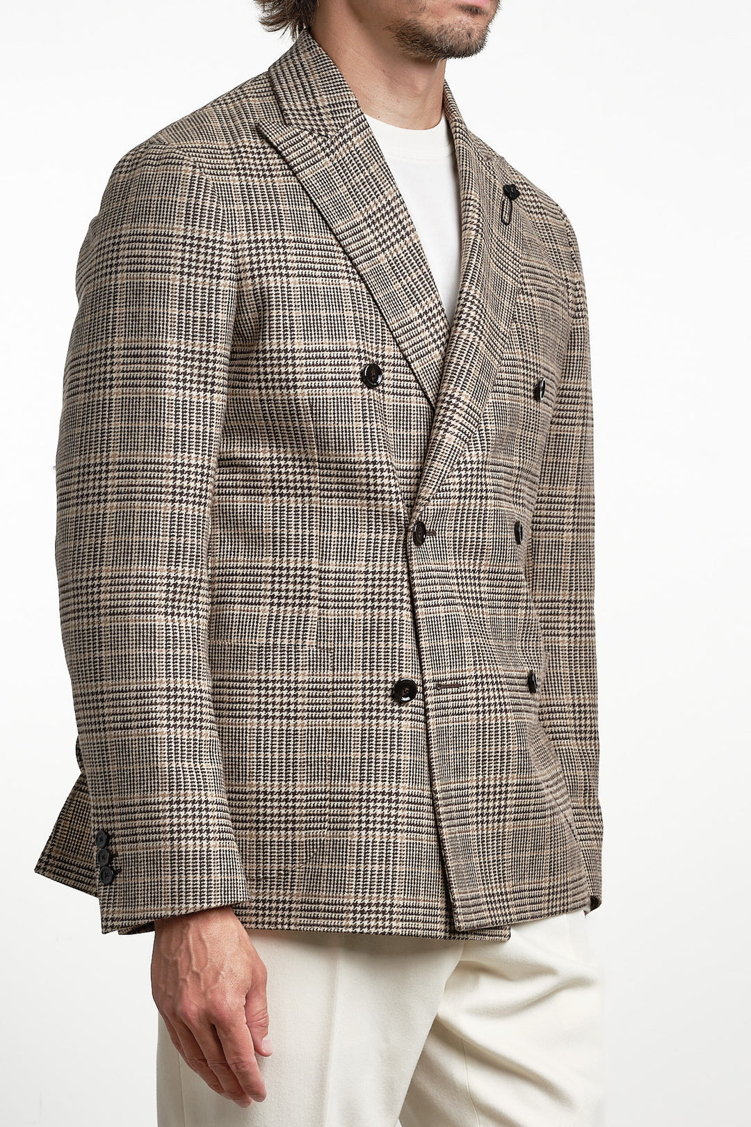 Single Breasted Check Blazer Multi – Lardini, närbild med handen i fickan