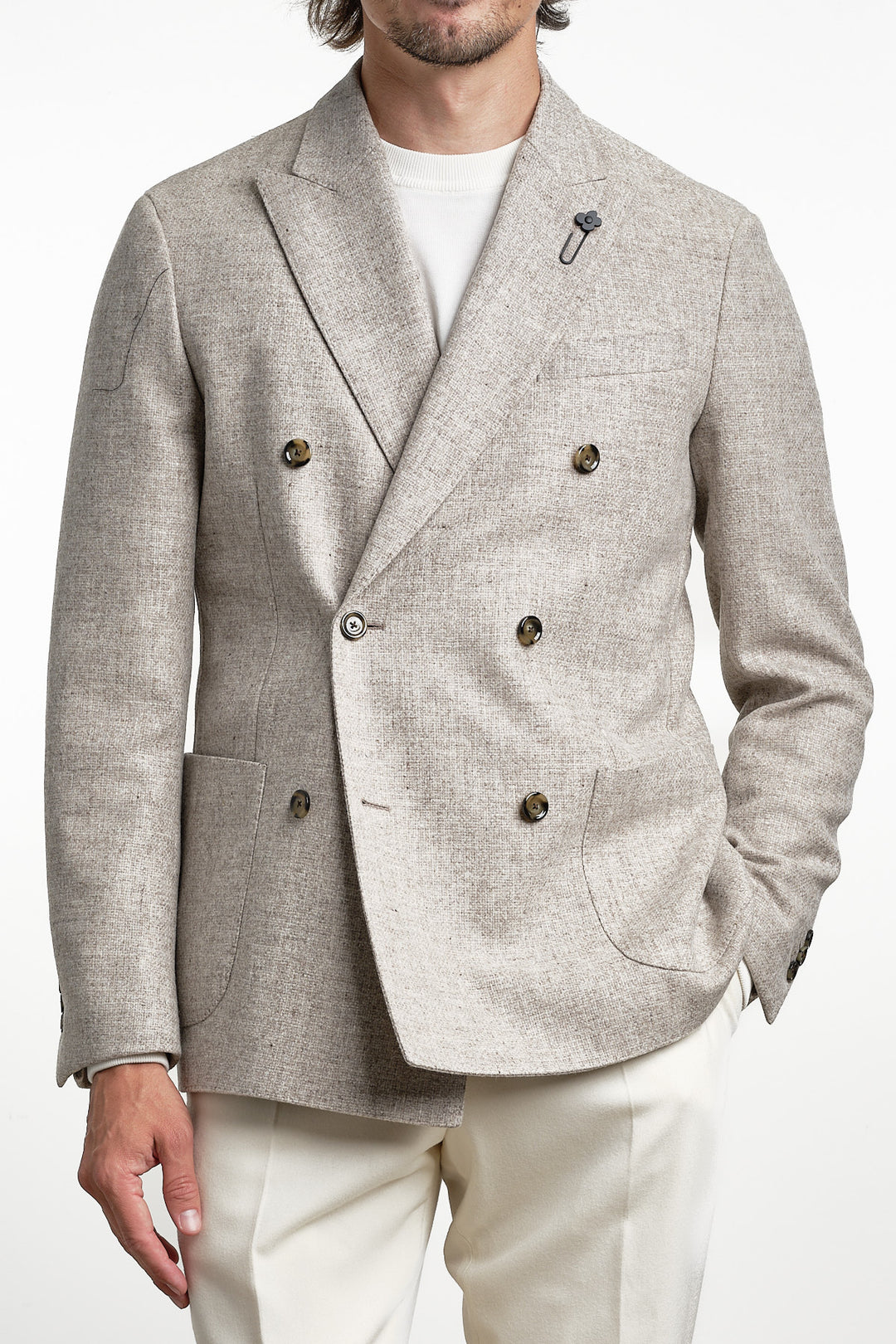 Double Breasted Eco Blazer Beige – Lardini, framifrån
