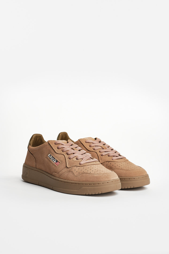 Medalist Low Suede Sneaker Antilope/Military – Autry, bakifrån