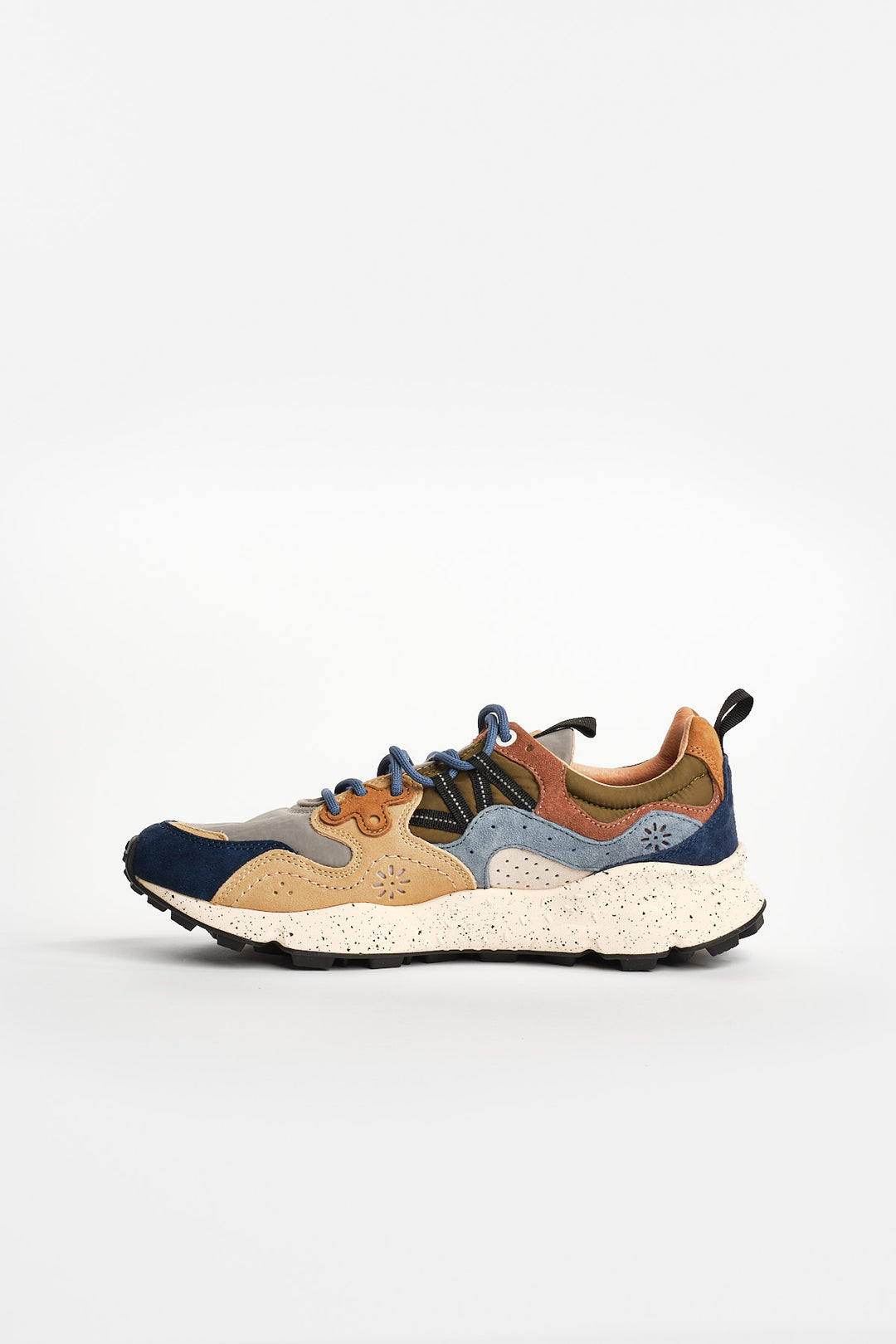 Yamano 3 Suede/Nylon Sneaker Blue – Flower Mountain, vinkel framifrån