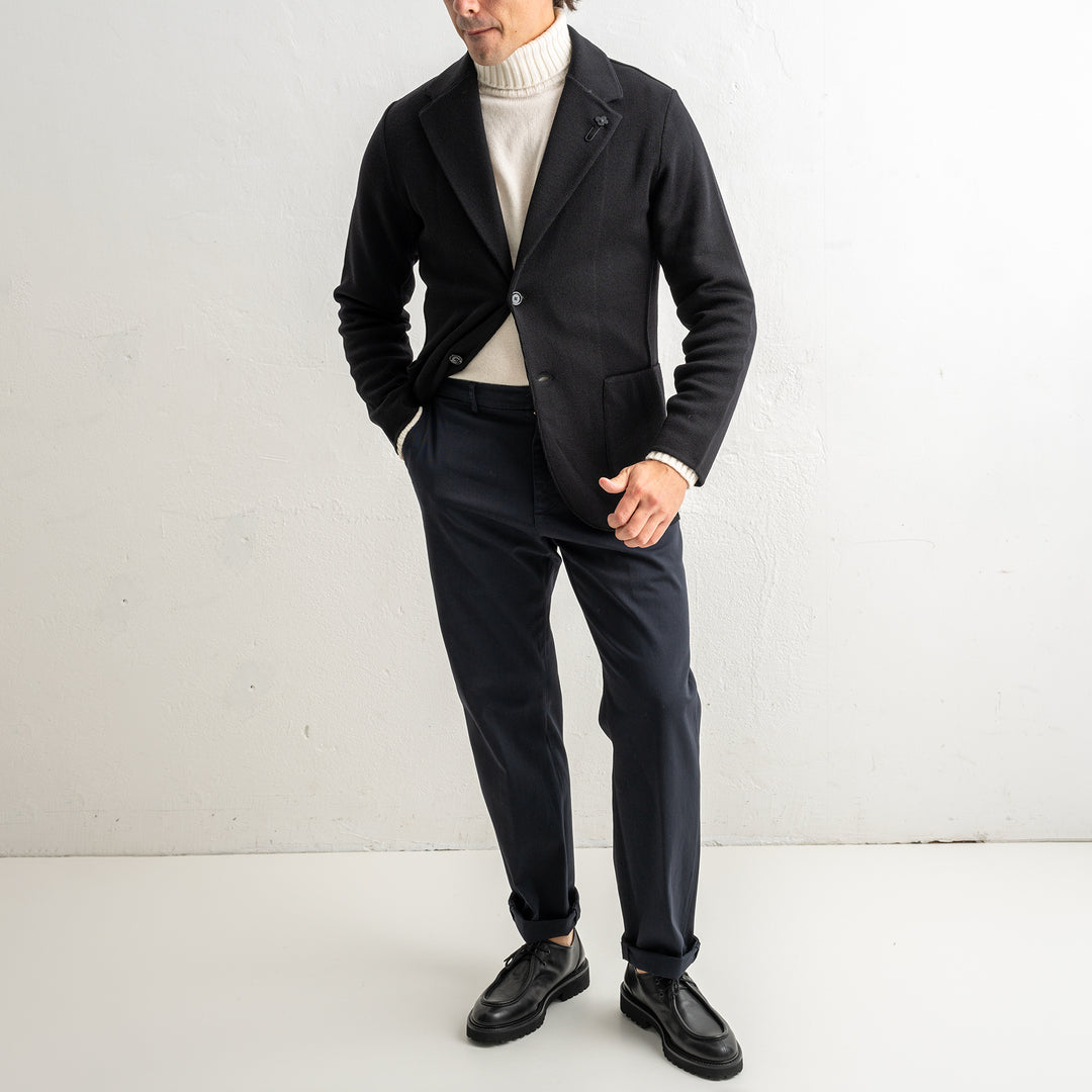 Classic Wool Knitwear Blazer. Black