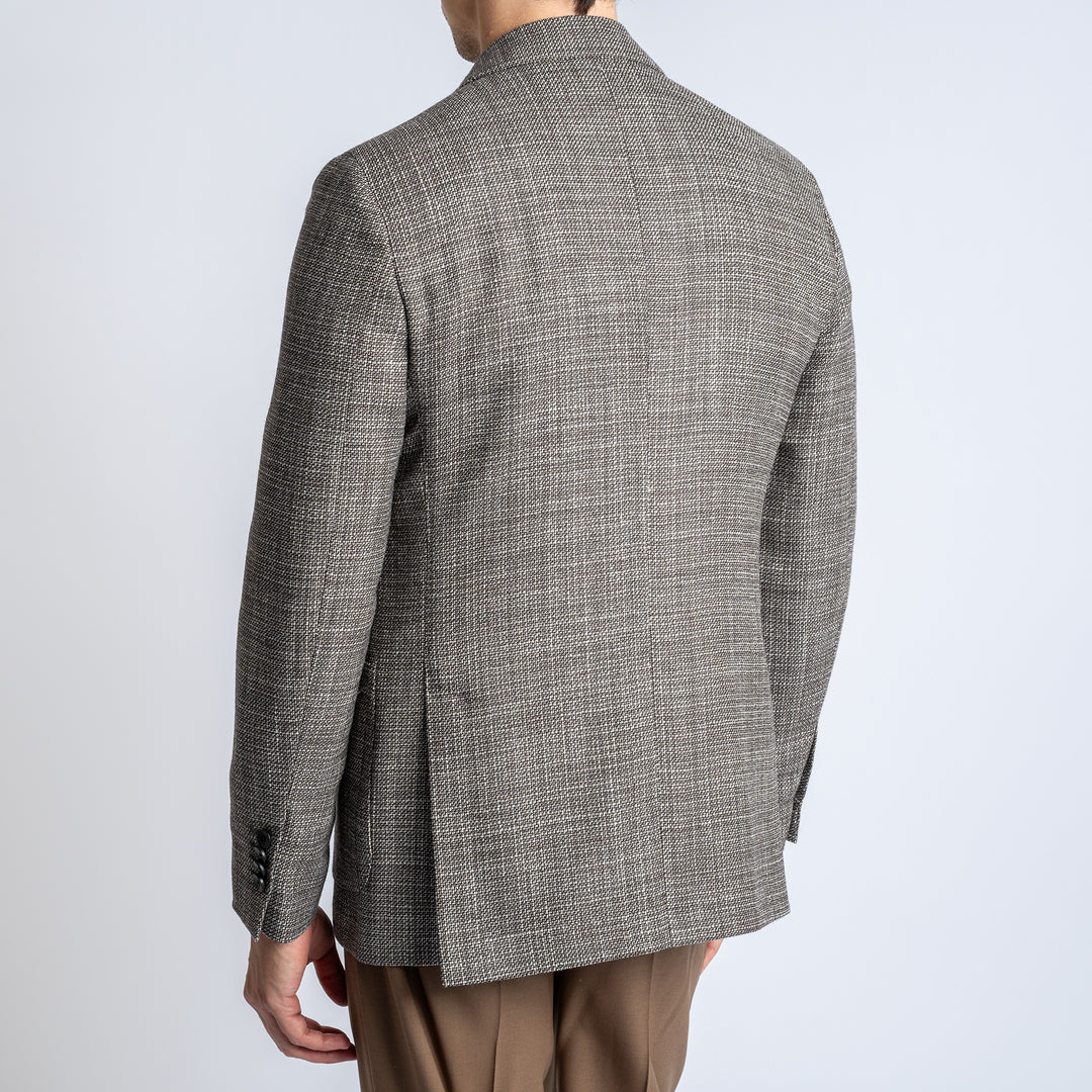 Single Breasted Wool Silk Blazer. Brown