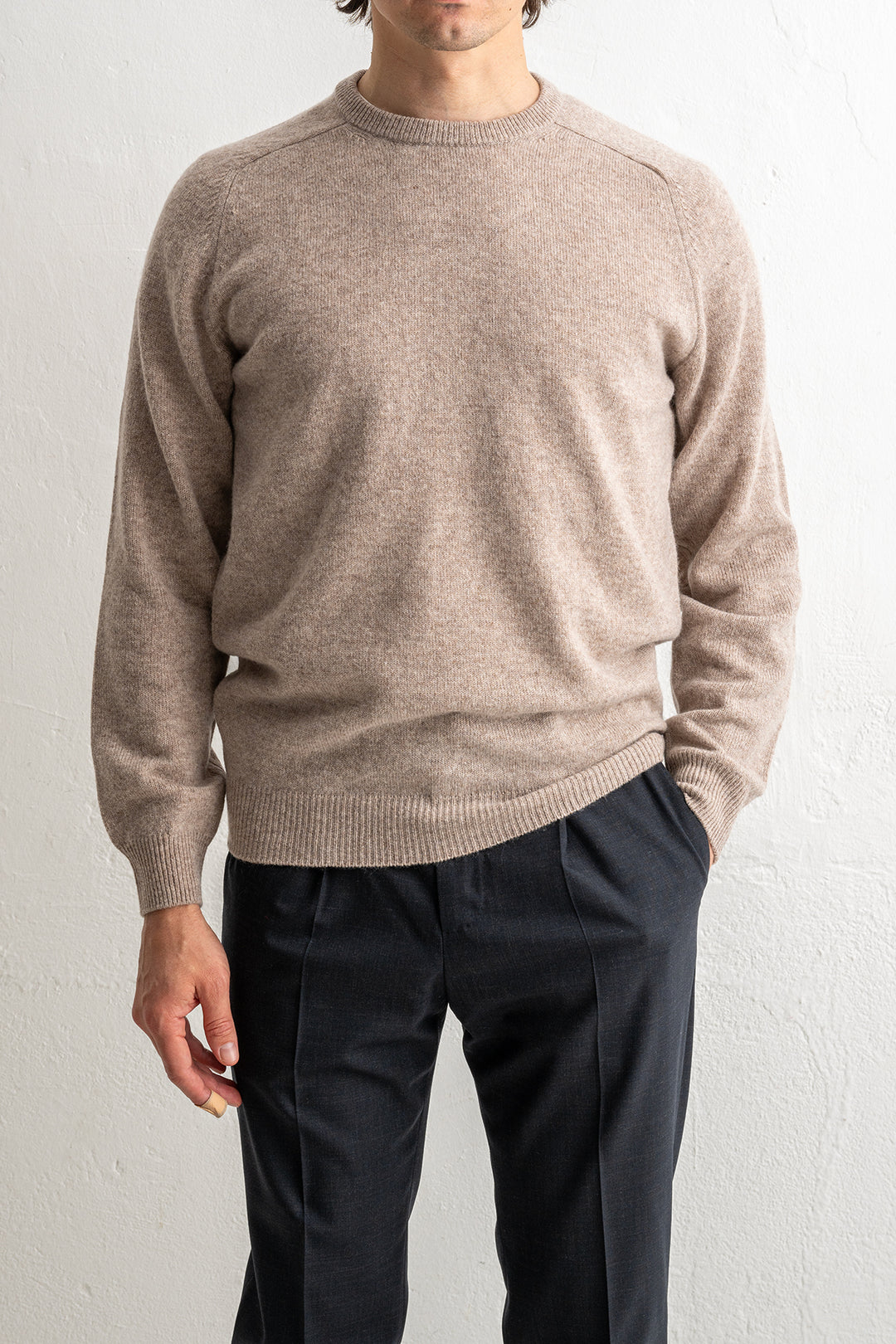 Lenzie Lambswool Saddle Crewneck COBBLE