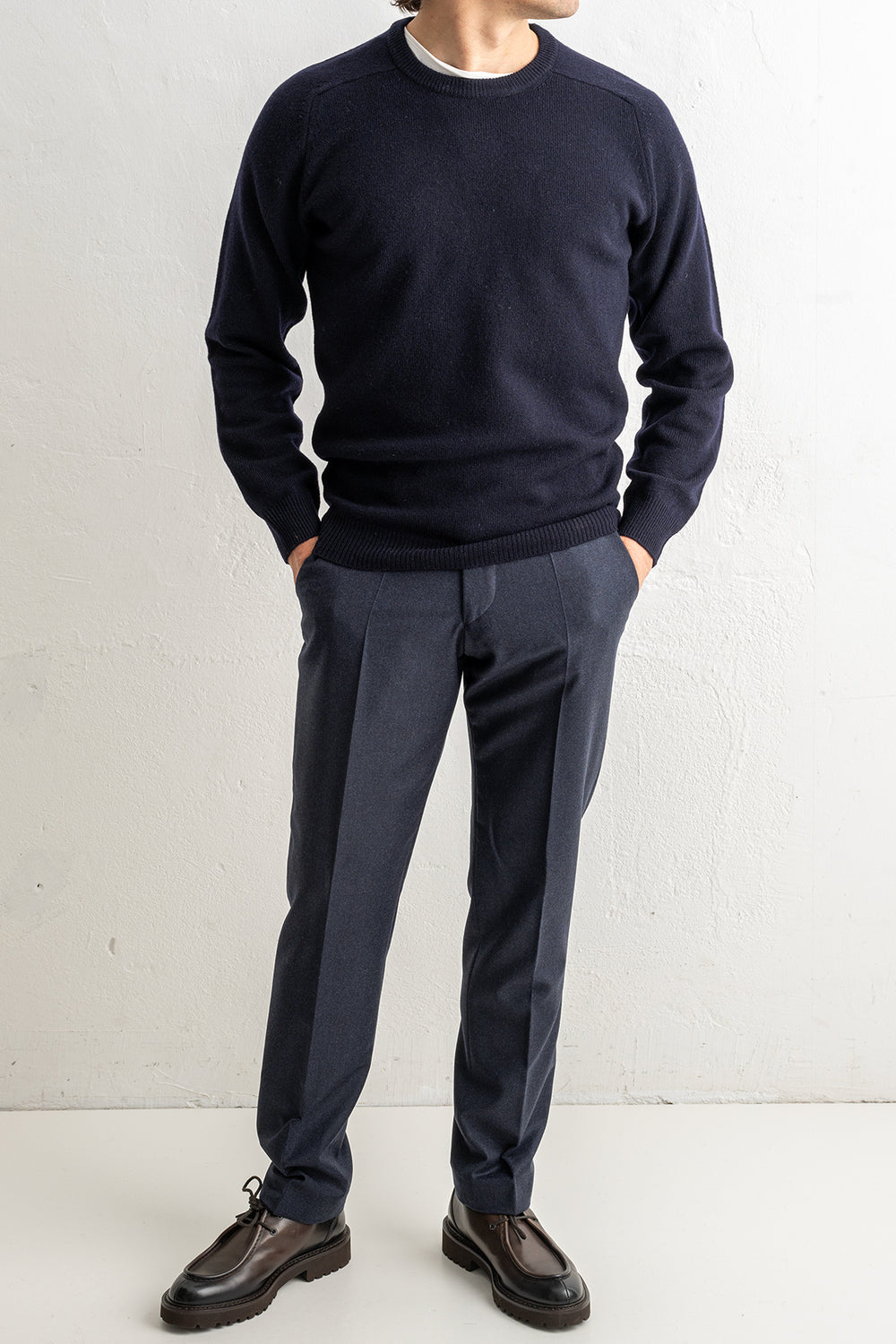Lenzie Lambswool Saddle Crewneck Navy