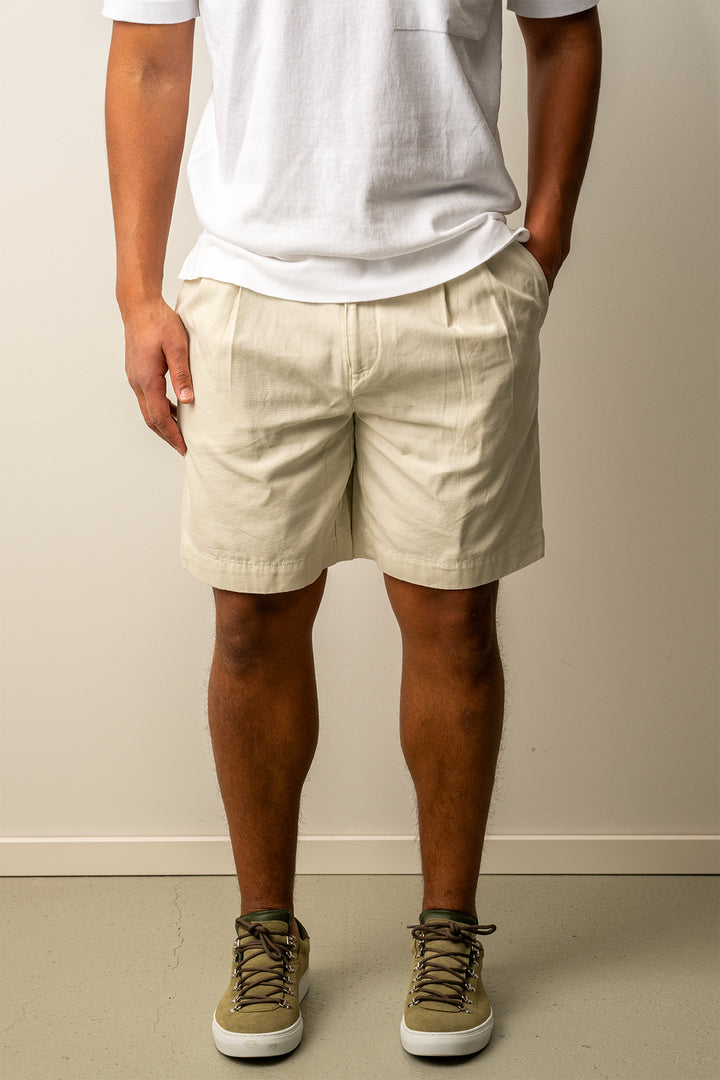 Light Canvas Chino Shorts SAND