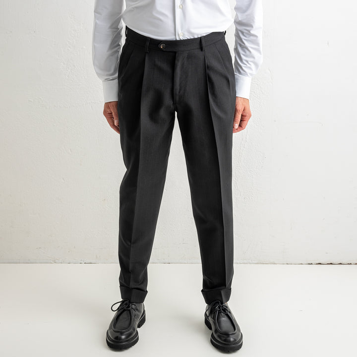 Two Pleat Trouser Black