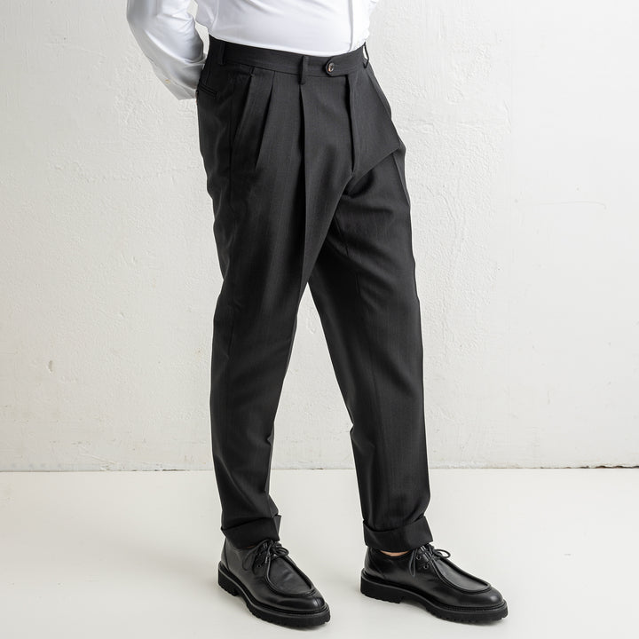 Two Pleat Trouser Black