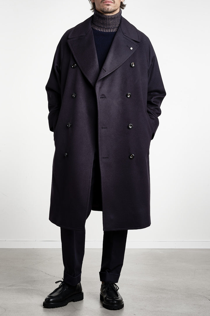 Wool Cashmere Oversized Raglan Coat Navy – Luigi Bianchi Mantova, helfigur framifrån