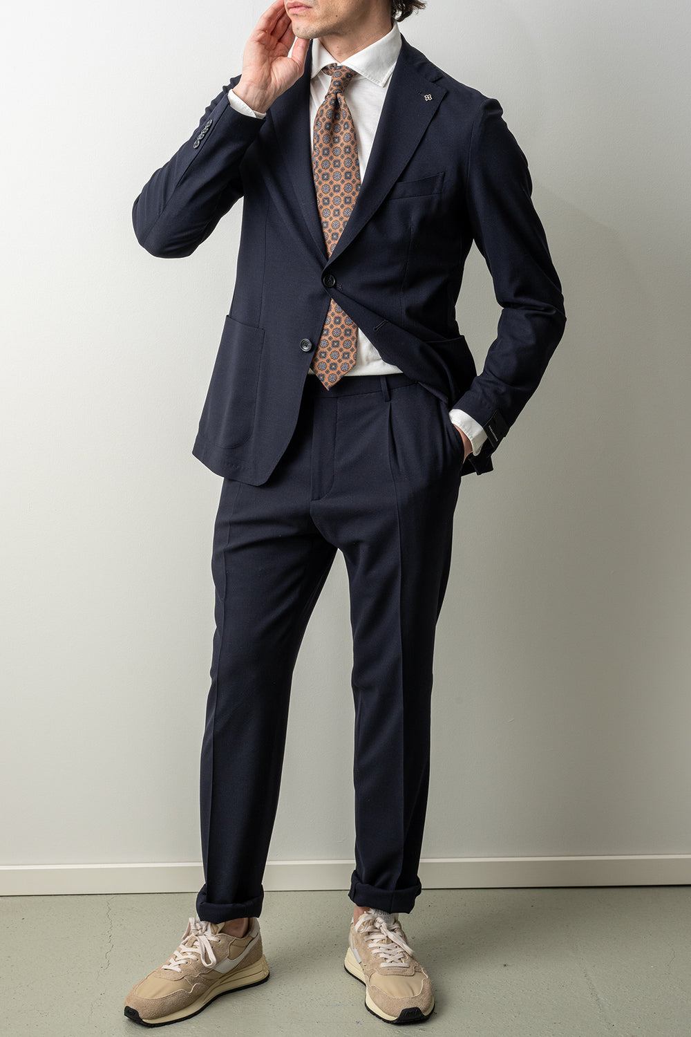 Luxury Wool Stretch Suit Navy