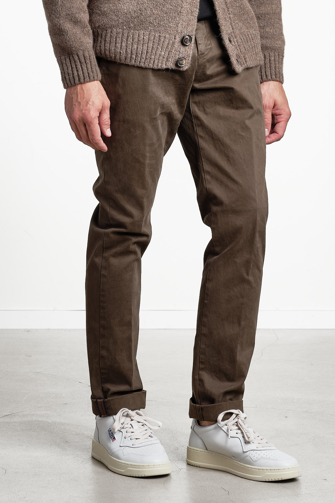 Torino Style Cotton Trouser Dark Brown – MASON´S, snett framifrån
