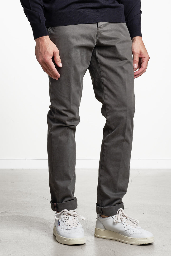 Torino Style Cotton Trouser Mud – MASON´S, snett framifrån