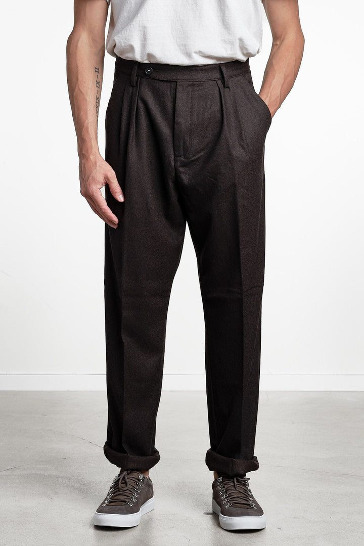 Stan Wool Flanell Trouser Dark Brown – Massimo Alba, framifrån