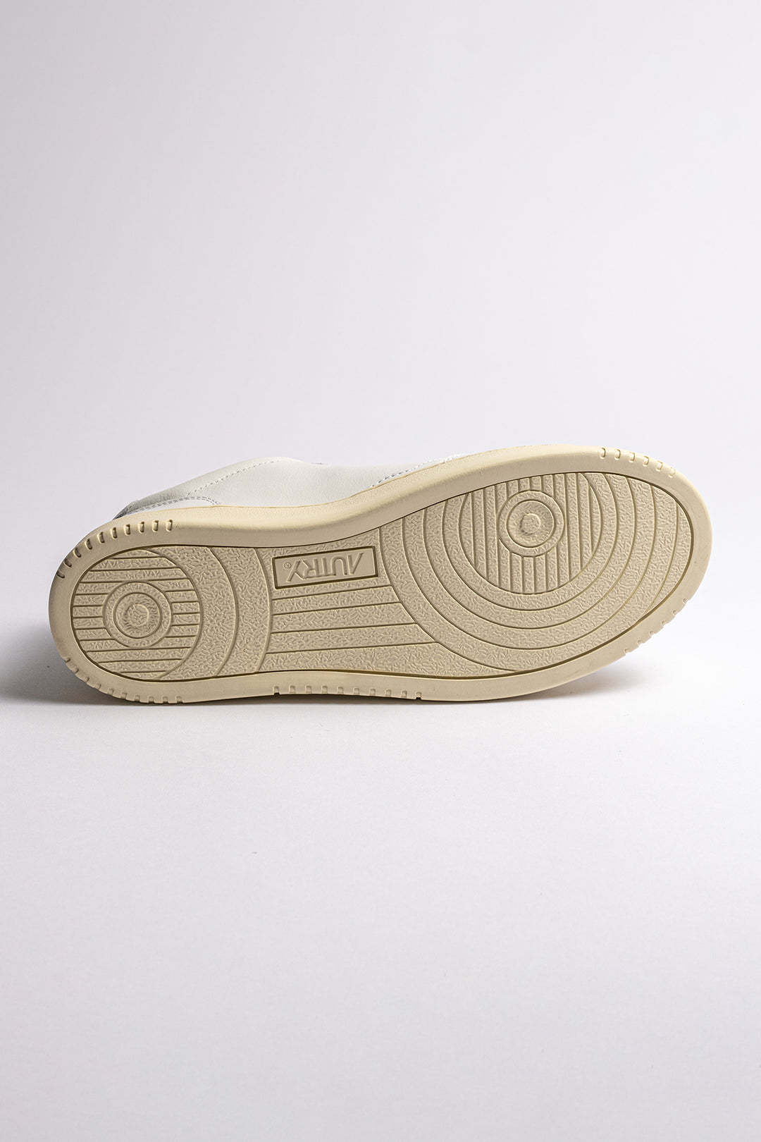 MEDALIST LOW SNEAKER WHITE