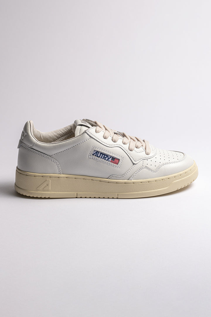 MEDALIST LOW SNEAKER WHITE