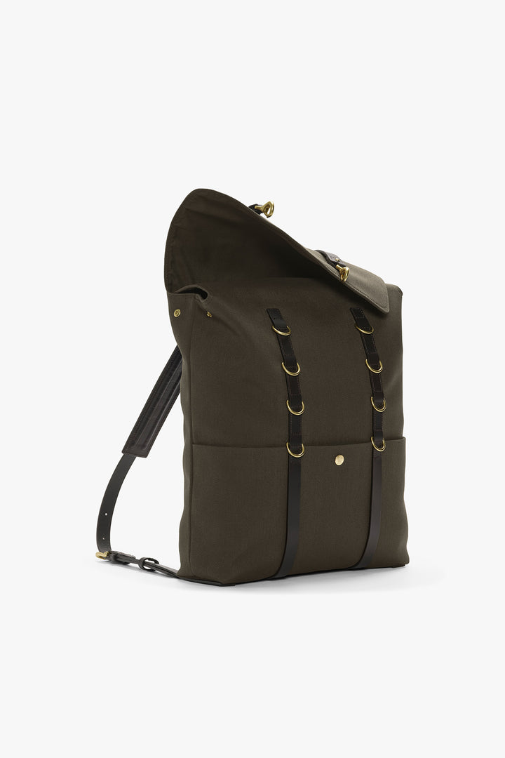 M/S BACKPACK ARMY/DARK BROWN – MISMO, snett framifrån, öppen rulltopp