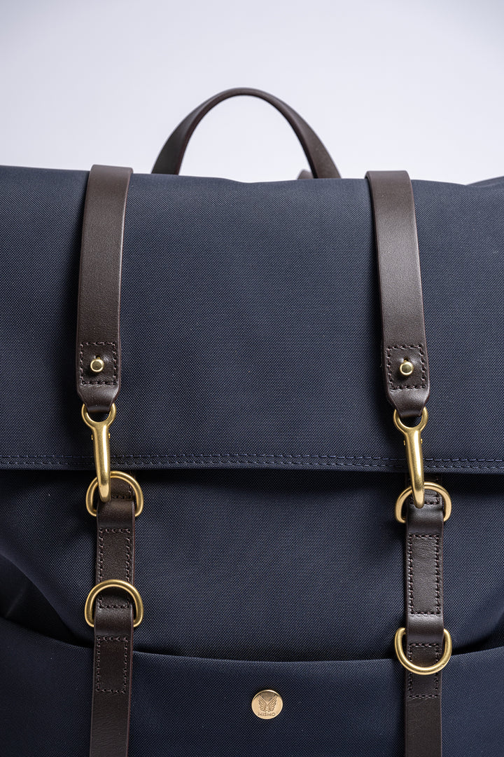 M/S BACKPACK NAVY/DARK BROWN