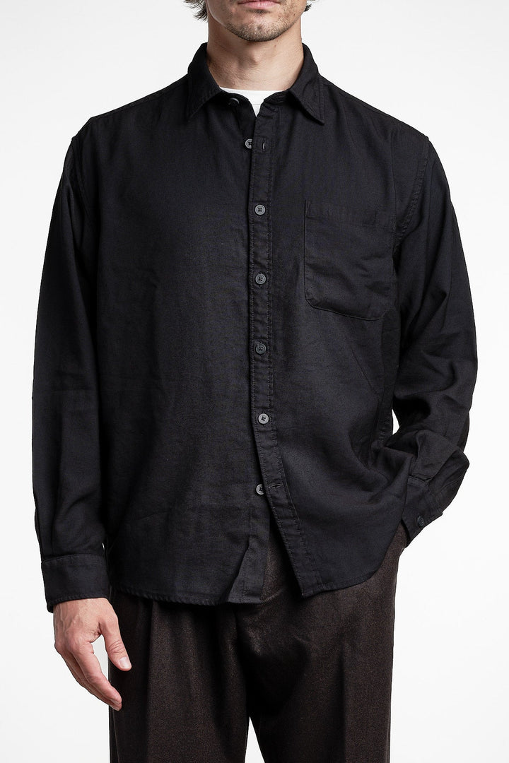 Deon 5027 Black – NN07, framifrån