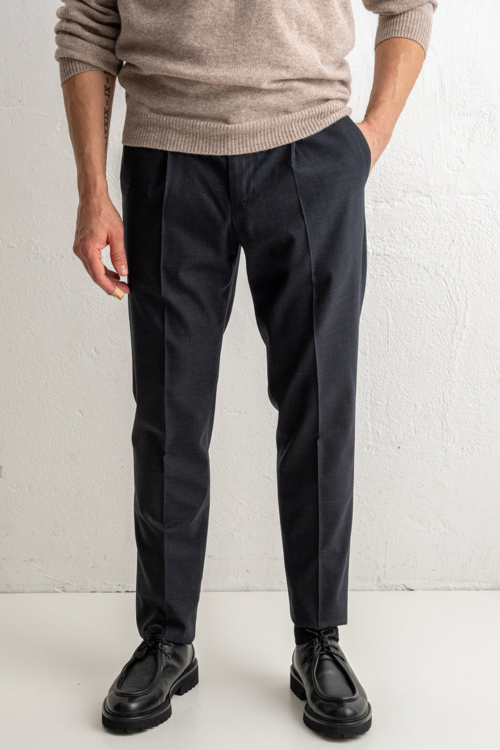 Gentlemen One Pleat Wool Trouser DARK GREY