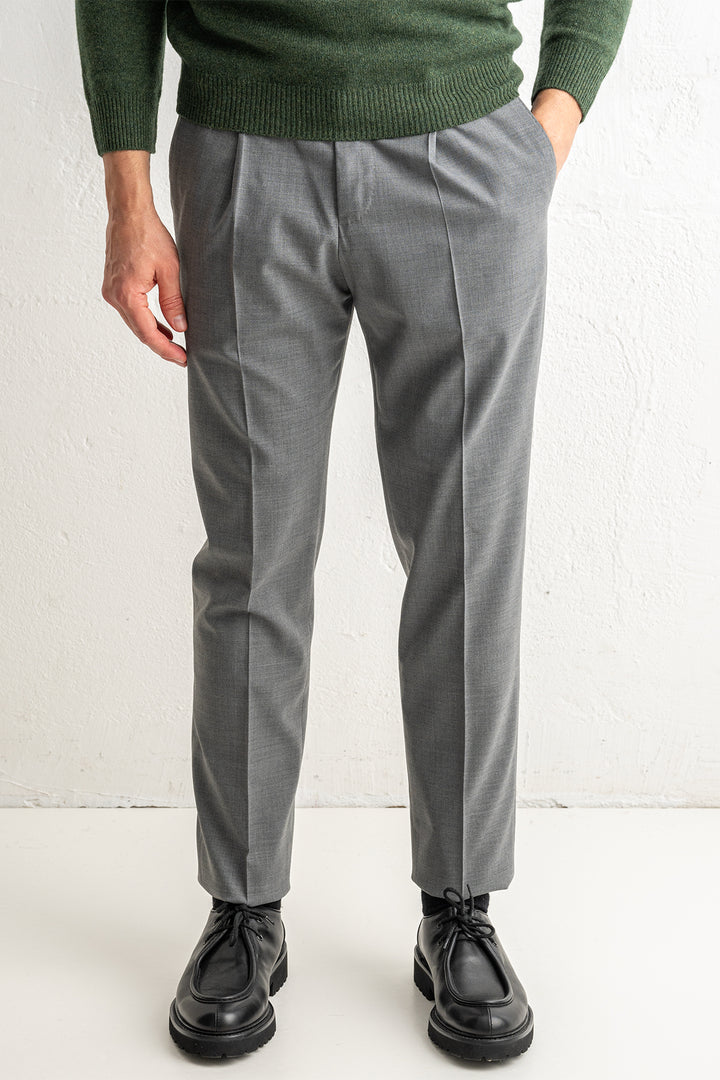 Gentlemen One Pleat Wool Trouser MID GREY