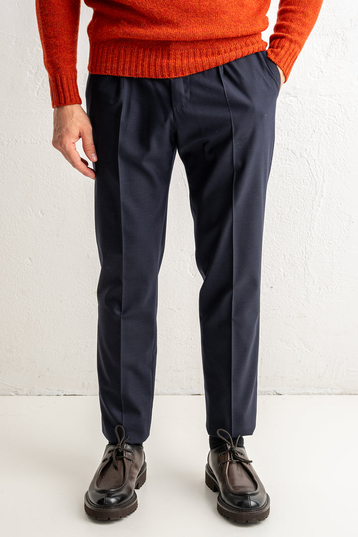 Gentlemen One Pleat Wool Trouser Navy