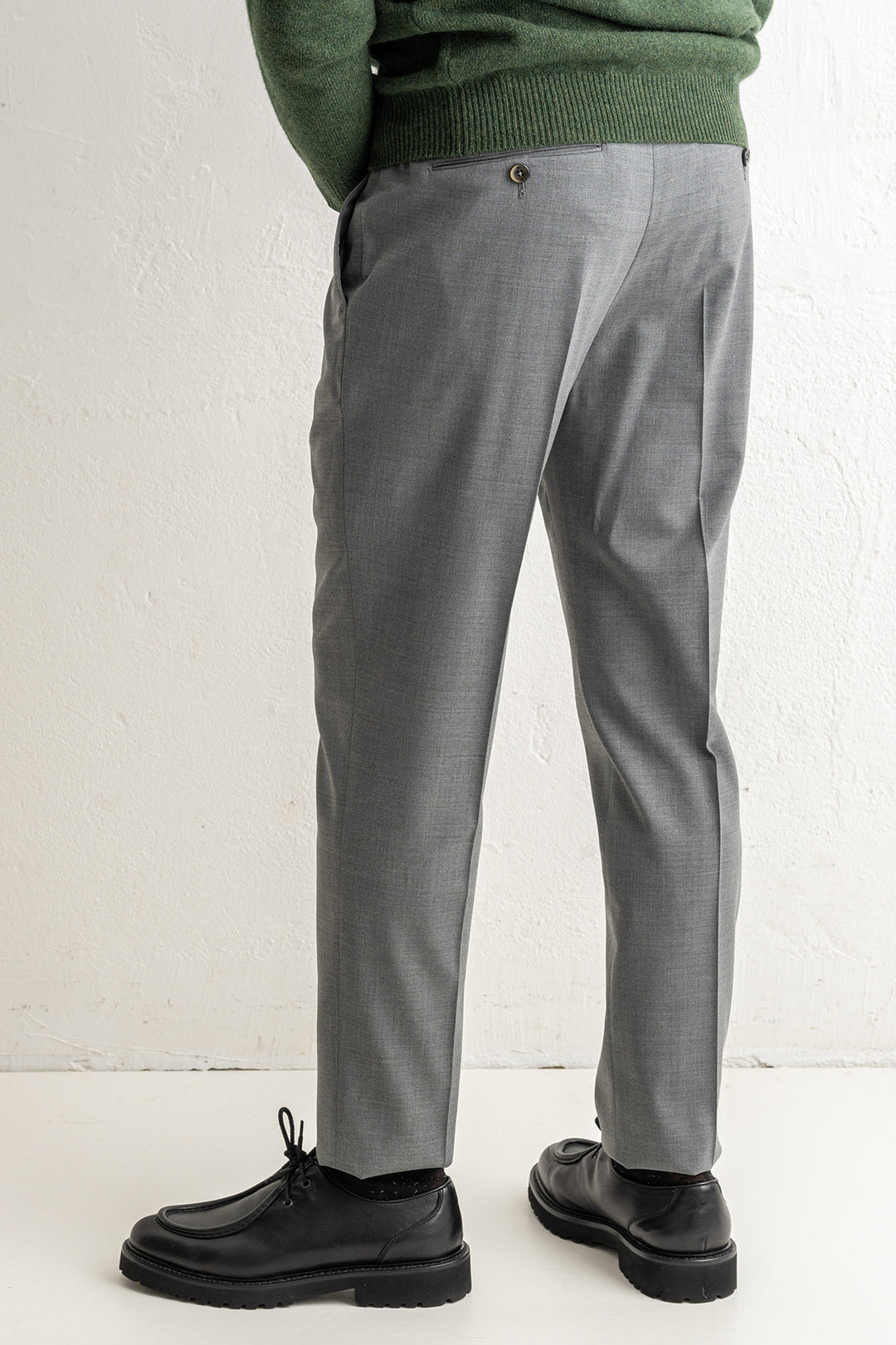 Gentlemen One Pleat Wool Trouser MID GREY