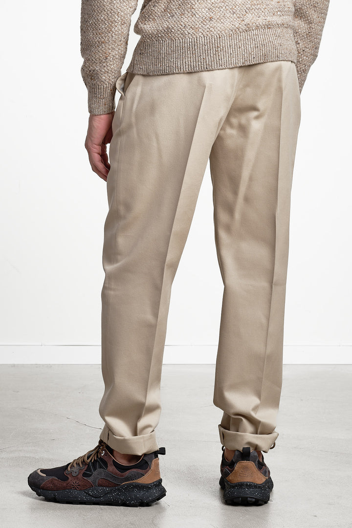 Union One Pleat Wool Trouser Warm Beige – PT Torino, bakifrån