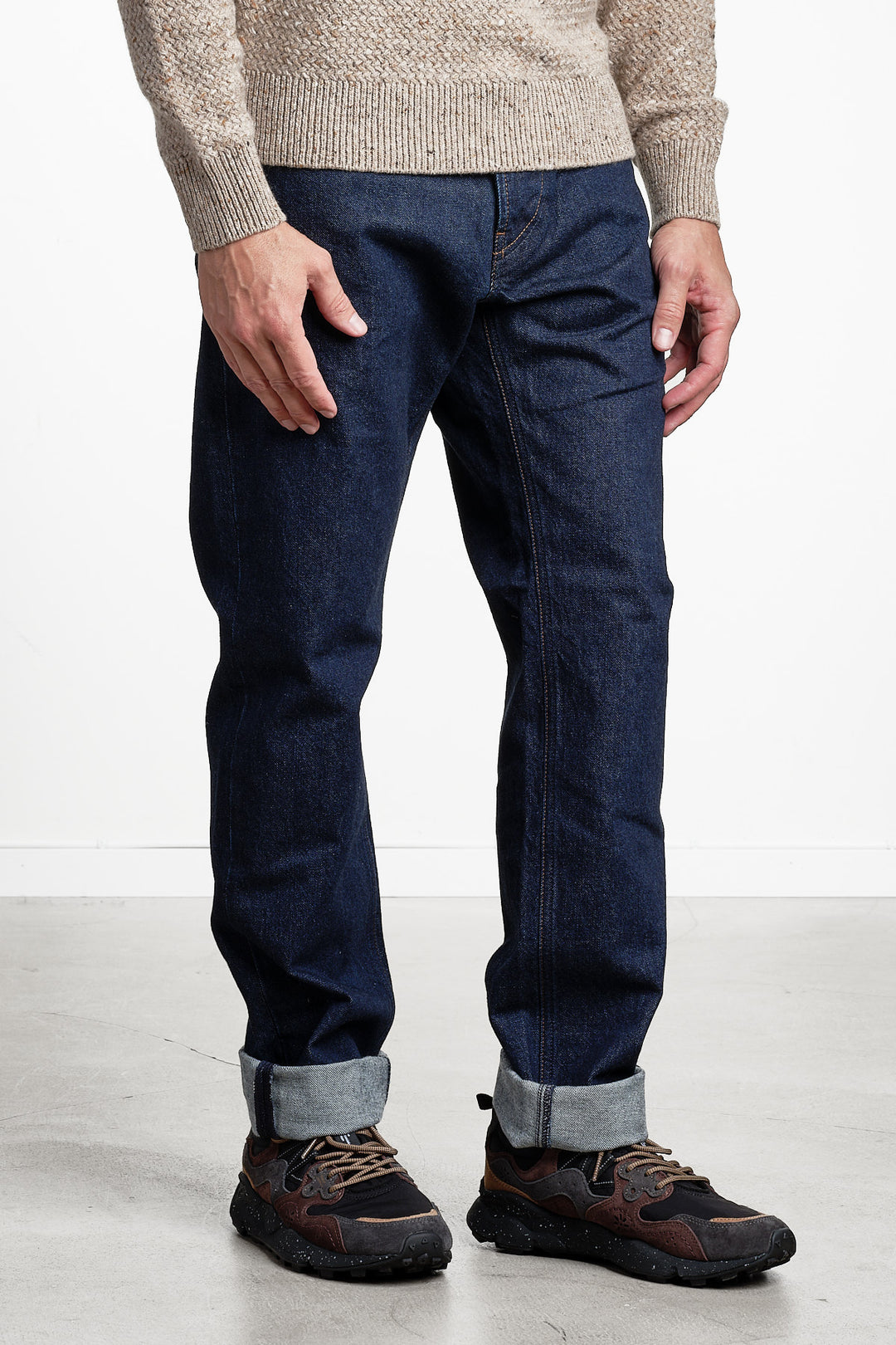 Indigo Denim Rinsed Trousers Blue Rinse – Stone Island, snett framifrån
