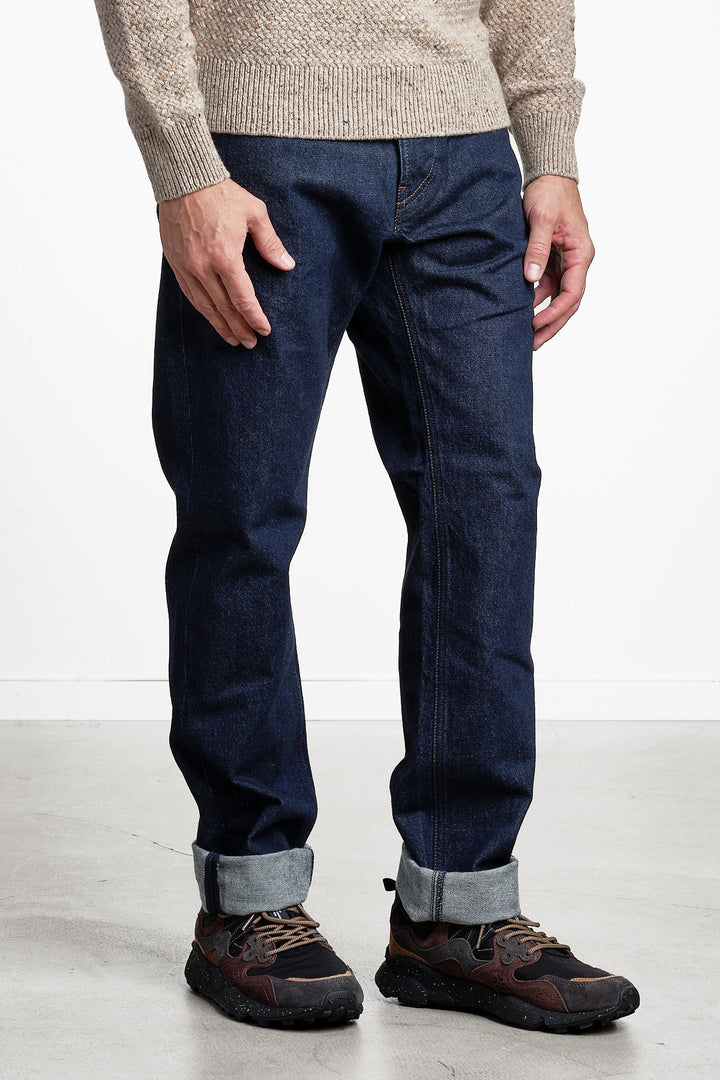 Indigo Denim Rinsed Trousers Blue Rinse – Stone Island, snett framifrån