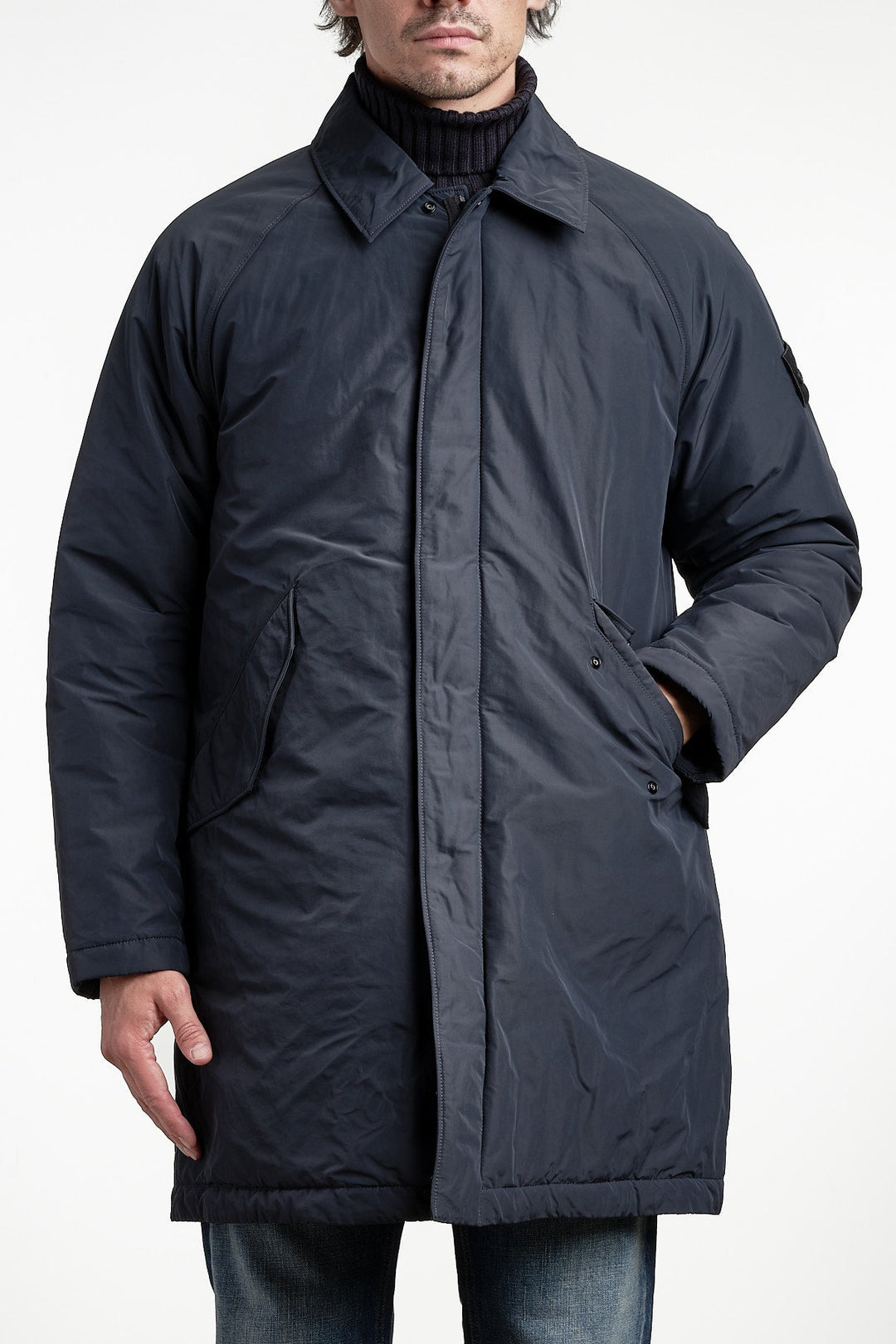 Micro Twill Long Coat Navy Blue – STONE ISLAND, framifrån