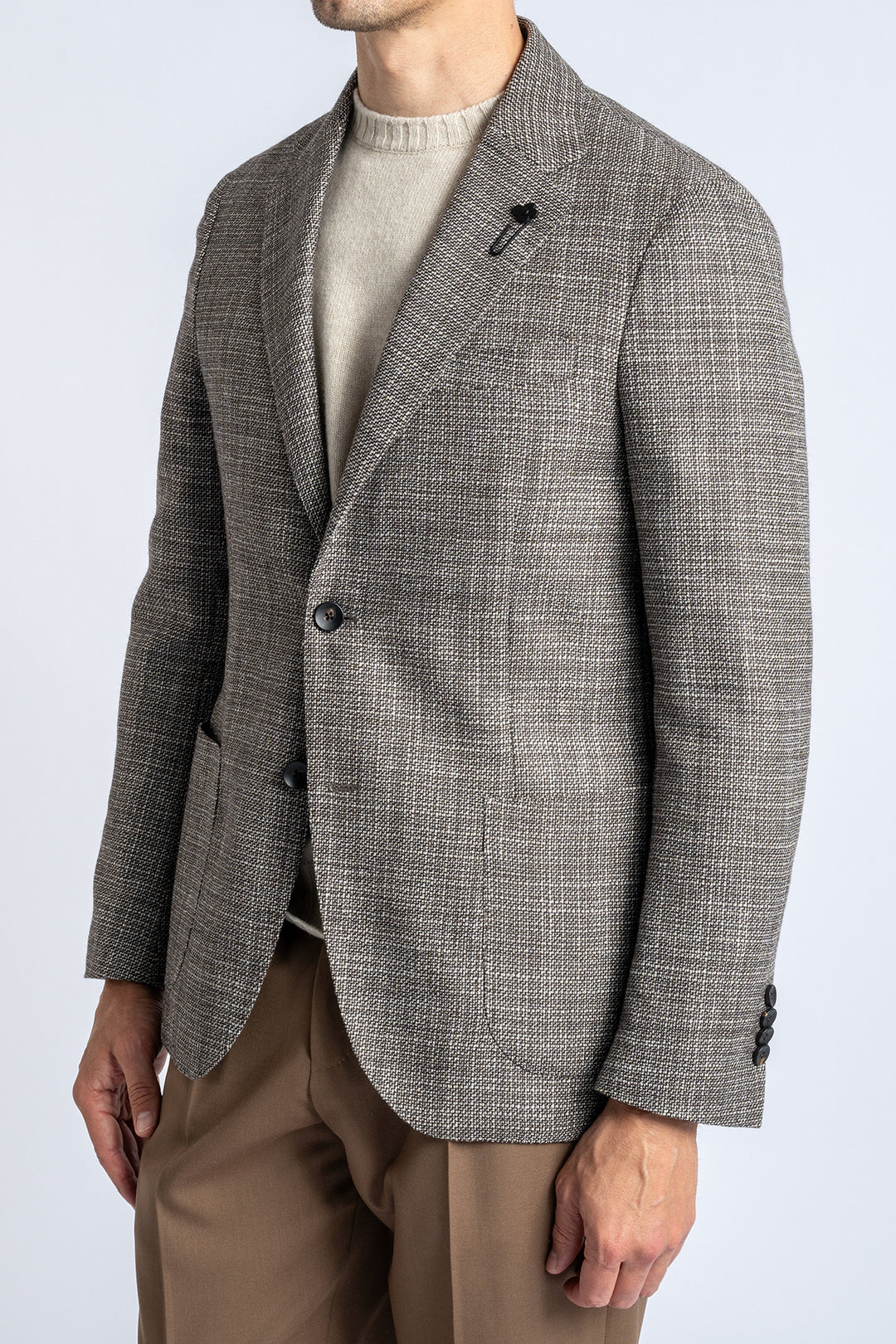 Single Breasted Wool Silk Blazer. Brown