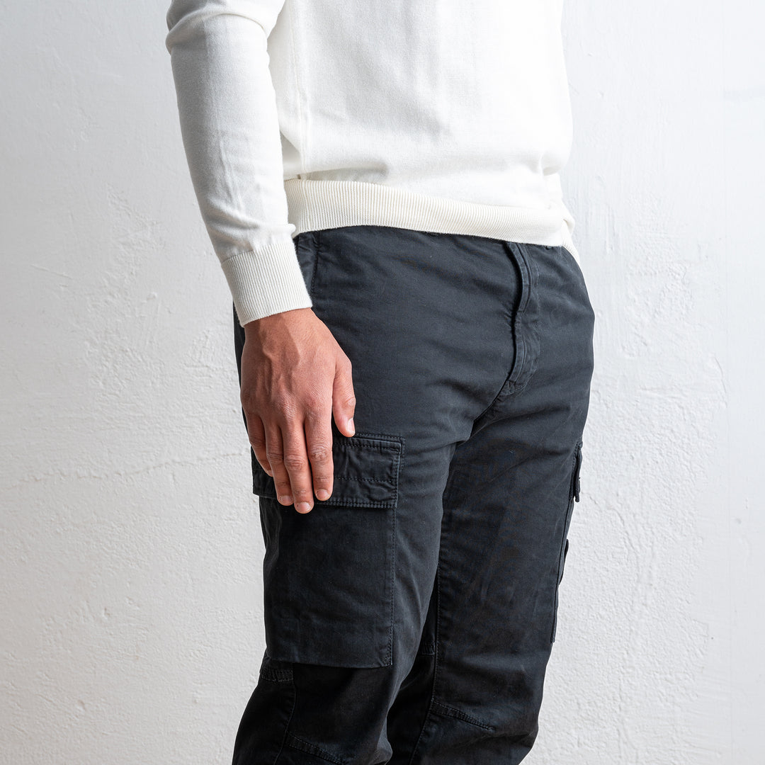 Regular Tapered Cargo Black