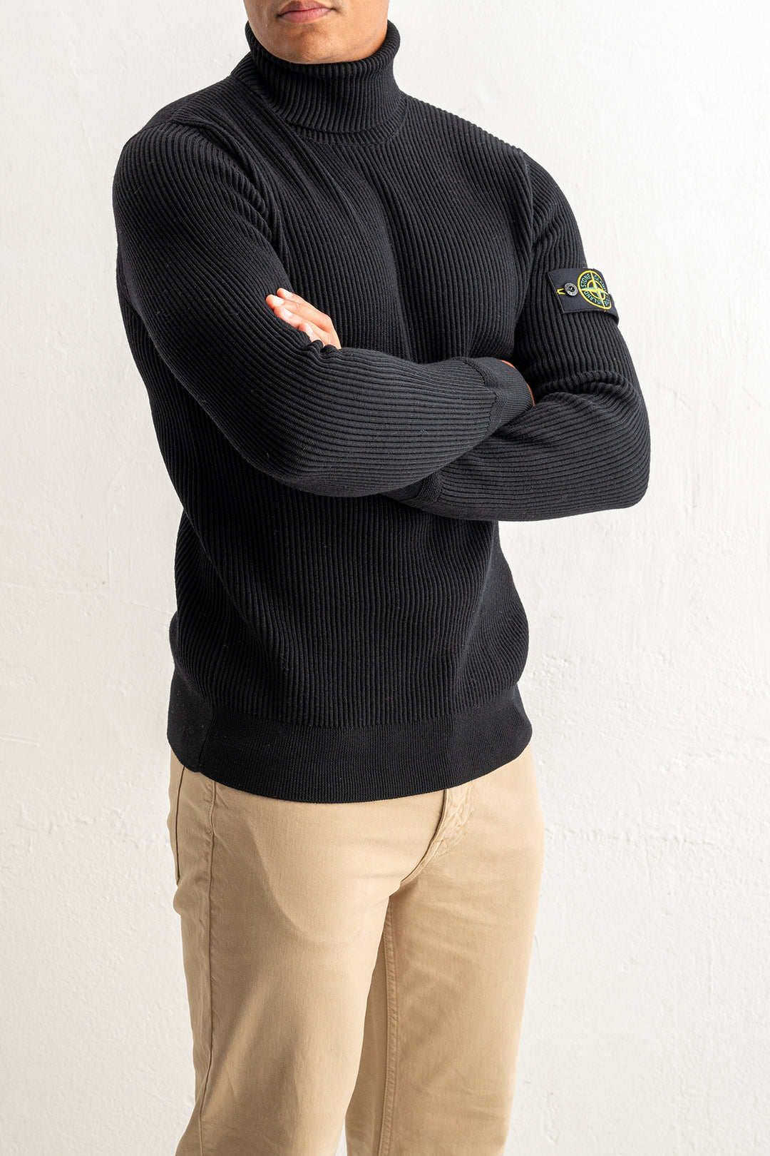 Full Rib Wool Rollneck Sweater 5100052 Black